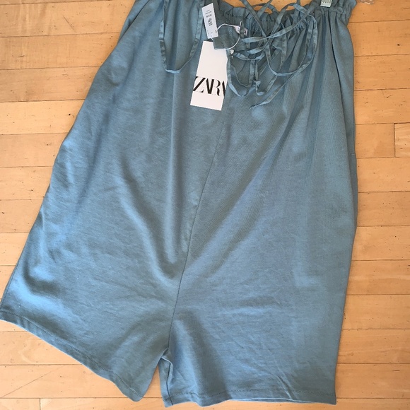 Zara Pants - ZARA New Short romper, large.  PG